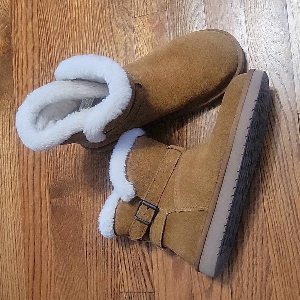 Koolaburra by Ugg deline mini size 8 like new